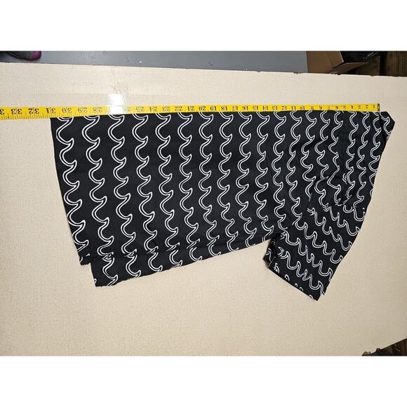 VTG Uzzi Amphibious Gear Size M Hawaiian Shirt Surf Waves Short Sleeve Button Up - Picture 7 of 7